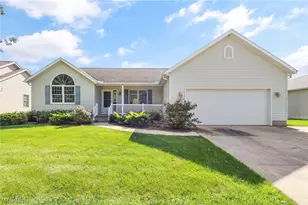 1659 Summerlin Dr, Wooster, OH 44691 - Photo 1