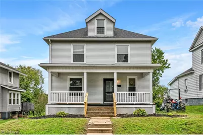 913 Foster Avenue, Cambridge, OH 43725 - Photo 1
