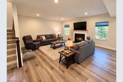 1047 Ashford Court, Columbia Station, OH 44028 - Photo 9