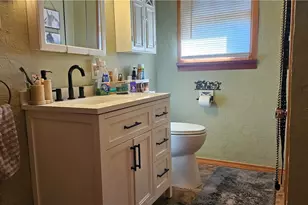 839 W Vine St, Martins Ferry, OH 43935 - Photo 25