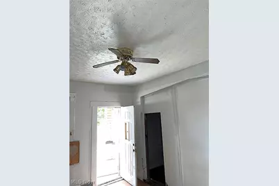 7404 Wentworth Avenue, Loveland, OH 44102 - Photo 9
