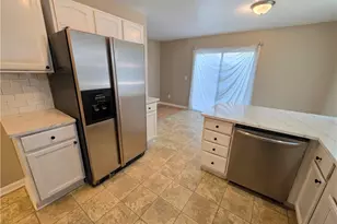 17409 Chagrin Blvd, Huber Heights, OH 44120 - Photo 15
