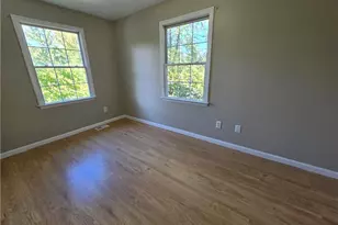 17409 Chagrin Blvd, Huber Heights, OH 44120 - Photo 23