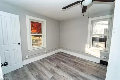 365 Noah Avenue, Akron, OH 44320 - Photo 7