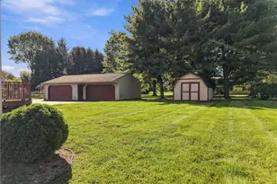 1144 Royce St NW, Uniontown, OH 44685 - Photo 31