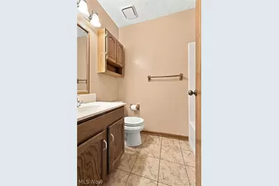 1144 Royce Street NW, Uniontown, OH 44685 - Photo 15