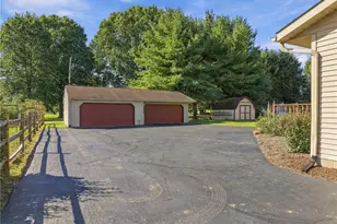 1144 Royce St NW, Uniontown, OH 44685 - Photo 25
