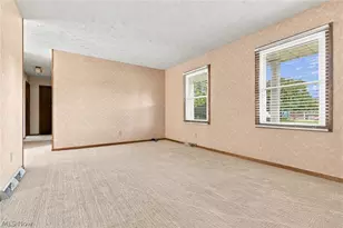 1144 Royce St NW, Uniontown, OH 44685 - Photo 5