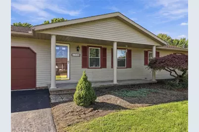 1144 Royce Street NW, Uniontown, OH 44685 - Photo 3