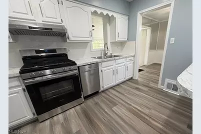 1139 Roslyn Avenue, Akron, OH 44320 - Photo 15