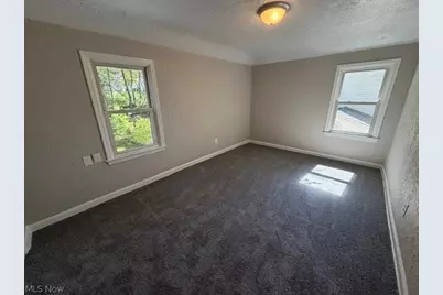 1139 Roslyn Avenue, Akron, OH 44320 - Photo 23