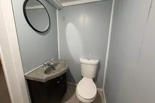 1139 Roslyn Ave, Akron, OH 44320 - Photo 33