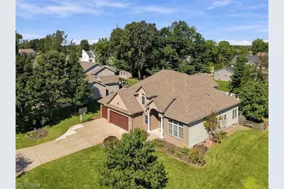 2807 Alexandria Court, Uniontown, OH 44685 - Photo 3