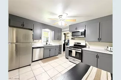3417 Kneirim Drive, Lorain, OH 44053 - Photo 15