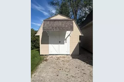 48 21st Street NW, Massillon, OH 44647 - Photo 11