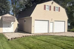 48 21st St NW, Massillon, OH 44647 - Photo 5