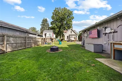 41825 Adelbert Street, Elyria, OH 44035 - Photo 35