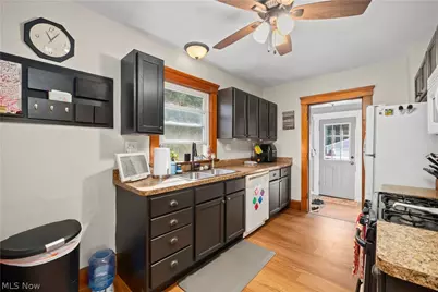 41825 Adelbert Street, Elyria, OH 44035 - Photo 7
