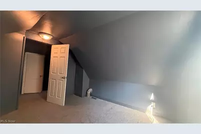 3178 W 54th Street, Loveland, OH 44102 - Photo 9