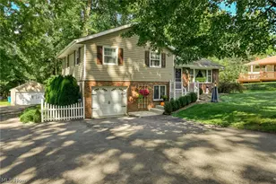2209 Auberry Dr, Akron, OH 44312 - Photo 3
