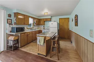 547 W Texas Ave, Sebring, OH 44672 - Photo 11