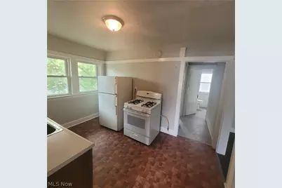 3219 W 114th Street, Loveland, OH 44111 - Photo 3
