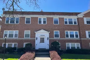 13200 Fairhill Rd, Huber Heights, OH 44120 - Photo 1