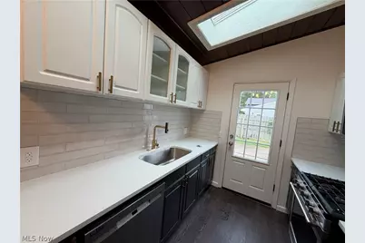 793 Georgetown Avenue, Elyria, OH 44035 - Photo 13