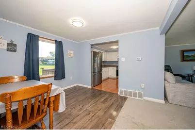 3344 Berrywood Avenue SW, Canton, OH 44706 - Photo 9