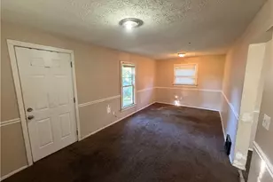 1218 McIntosh Ave, Akron, OH 44314 - Photo 9