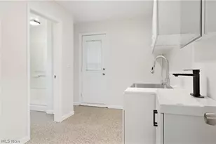 729 Pasadena Ave, Youngstown, OH 44502 - Photo 17