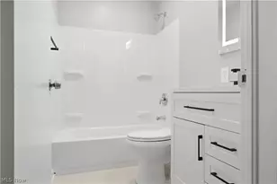 729 Pasadena Ave, Youngstown, OH 44502 - Photo 13