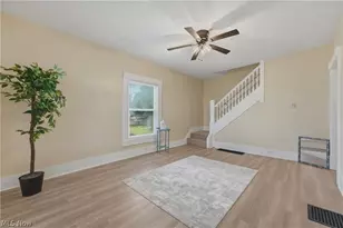 1405 Wabash Ct NE, Canton, OH 44705 - Photo 11