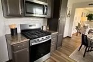 525 W Omar St, Struthers, OH 44471 - Photo 7