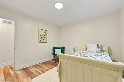 1159 Jeanie J Avenue, Akron, OH 44310 - Photo 21