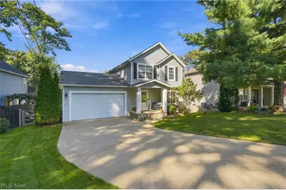 3704 N Viona Drive, Akron, OH 44319 - Photo 3