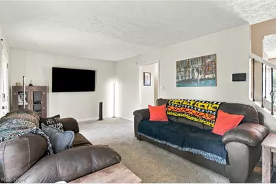 3704 N Viona Drive, Akron, OH 44319 - Photo 21