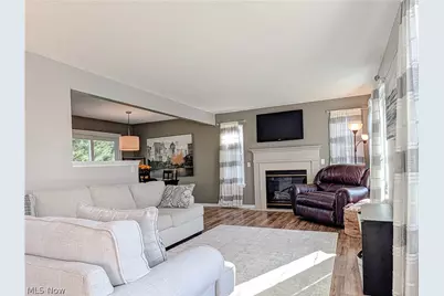 3080 Kelly Court, Akron, OH 44312 - Photo 3