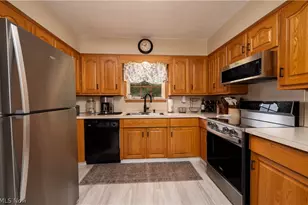 154 Unger St, Gnadenhutten, OH 44629 - Photo 19