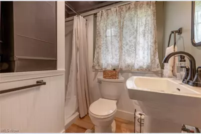 154 Unger Street, Gnadenhutten, OH 44629 - Photo 37