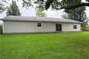 6351 Bushnell Rd, Conneaut, OH 44030 - Photo 5