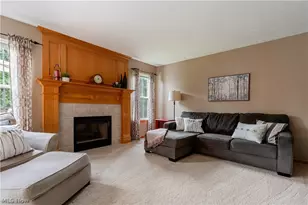419 Treeview Dr, Wadsworth, OH 44281 - Photo 13