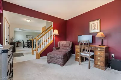 419 Treeview Drive, Wadsworth, OH 44281 - Photo 3