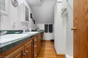 370 N Cleveland Ave, Mogadore, OH 44260 - Photo 27