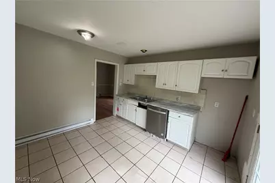 3901 Woburn Avenue, Loveland, OH 44109 - Photo 9