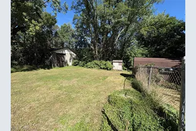 1044 Milan Street N, Canal Fulton, OH 44614 - Photo 21