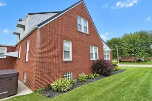 127 Roosevelt Ave, Waynesburg, OH 44688 - Photo 29