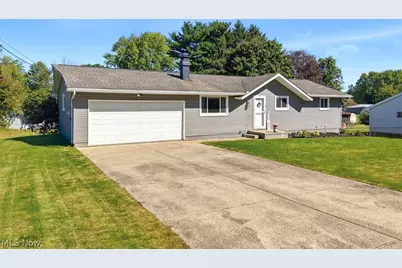 10457 Persimmon Street NW, Canal Fulton, OH 44614 - Photo 3