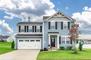 2632 Bishop Oval, Barberton, OH 44203 - Photo 1