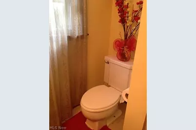 320 Korman Avenue NE, Massillon, OH 44646 - Photo 19